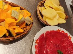 -朱光玉火锅馆(小寨原力场店)