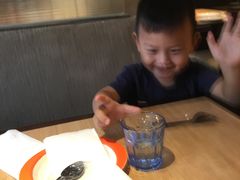 -必胜客(WOW中心城店)