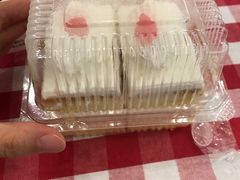 -红宝石·鲜奶小方·海派西点房(南丹店)