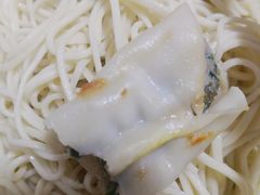 -锅贴王海鲜小馆