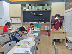 -吉的堡成长中心(五角场安波校区)
