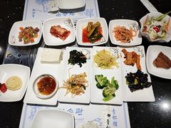 -青松馆韩国料理(香港中路佳世客店)