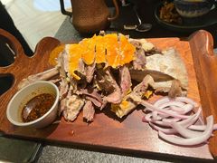 烤羊腿-丝路金桃·新疆菜(徐汇店)