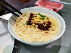 成都担担面-姚姚酸菜鱼·金戈戈香港豉油鸡(喜荟城联名店)