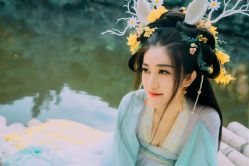 点击看大图 -九月鹰飞汉服摄影工作室