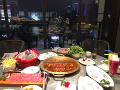 -长嘉·河图火锅(长嘉汇江景旗舰店)