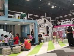 -MINI MARS KIDS CLUB亲子家庭中心(长宁天山店)
