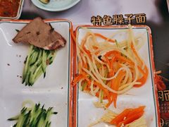 -初晋·山西地道刀削面.晋北莜面香(星耀城店)