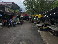 -拉威海鲜市场