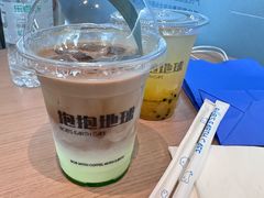 -抱抱地球咖啡馆(国家海洋博物馆店)