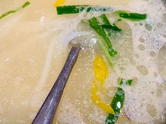 云南过桥米线-云海肴·汽锅鸡·云南菜(东坝金隅店)