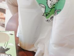 -沪上阿姨·臻选茶饮(上海环球港店)