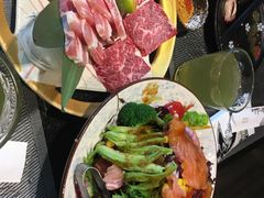 炙烤三文鱼油梨沙拉-昱匠·日本料理(金融街店)