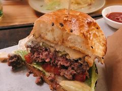 特制牛肉汉堡-EN SPACE恩空间