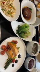 -爱陪伴尊享月子中心(国际店)