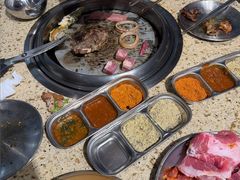 -姜胖胖韩式自助烤肉(光明万达店)