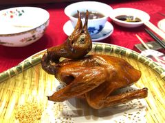 -景月阁空中食府(希尔顿酒店)