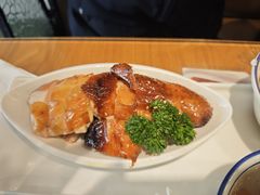 脆皮烧鸭-彩虹站·香港烧腊茶餐厅