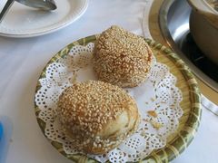 芝麻烧饼-天宜隆蘑菇宴火锅(石景山旗舰店)