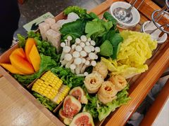 -烹然四季椰子鸡火锅(姚家园万象汇店)