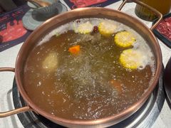 -牛村来人潮汕牛肉火锅(西单店)