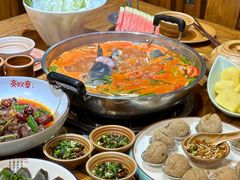 -亮欢寨酸汤鱼(沙冲路店)
