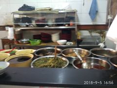 自助调料区-小无锡面馆