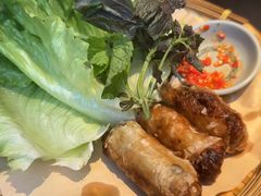 -大头虾越式风味餐厅(光明广场店)