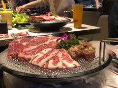 和牛拼盘-火炉火自助餐(喜隆多店)