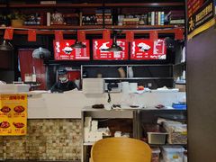 -何记花甲(海岸城旗舰店)