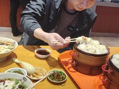 -杭州小笼包(第14档口四海凯悦美食城店)