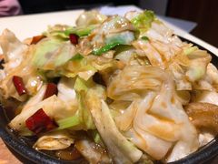 铁板手撕包菜-龙记烧腊茶餐厅(常德路店)