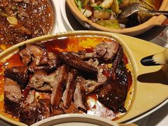 -八府香鸭·啫啫煲(华山路店)