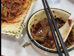 -哈尔滨东北铁锅炖(都督街店)