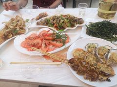 -覃记海鲜美食餐厅