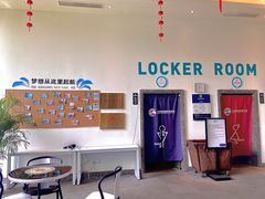 -七彩阳光游泳俱乐部(江北远洲店)