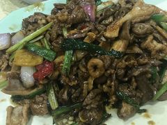 -标记美食新鲜猪杂(兴南大道店)
