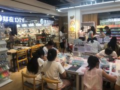 -郑在DIY·潮玩银饰绘画手作(中央大道旗舰店)