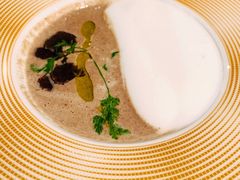 卡布奇诺黑松露奶油蘑菇汤-弗兰克牛排西餐厅Ribone steak house(柠檬花园店)