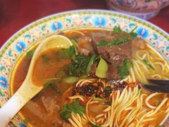 -金杨拉面王小吃面馆·牛三宝面·红烧牛肉粉