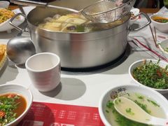 -焯牛潮汕牛肉火锅(云峰街创始店)