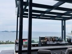 -瑰丽酒店·海吧·天际下午茶·现场DJ·天台酒吧