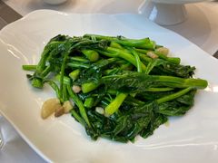 -鸿星花园酒家(银亿家园店)