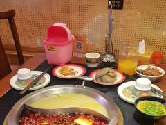 -沸炉重庆老火锅(军事博物馆店)