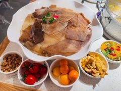 -左庭右院鲜牛肉火锅(环球港店)