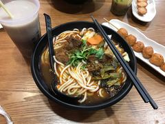 -鑫花溪牛肉米粉(文星广场店)