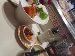 新一番拉面-新一番三文鱼寿司(红城湖店)