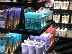-Victoria's Secret(杭州湖滨银泰in77店)