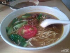 劲爆牛肉面-咬不得高祖生煎·简餐(高银街店)