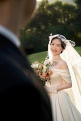 -喜爱高定婚纱摄影